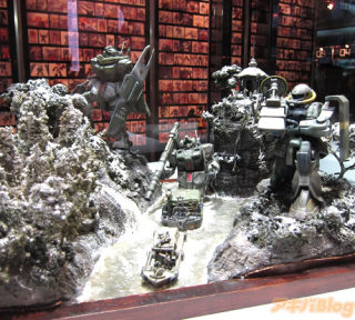 Illustration for article titled Awesome Gundam Models To Destroy Your Eyeballs